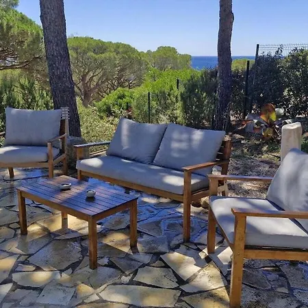 Villa In Maxime With Swimming Pool *