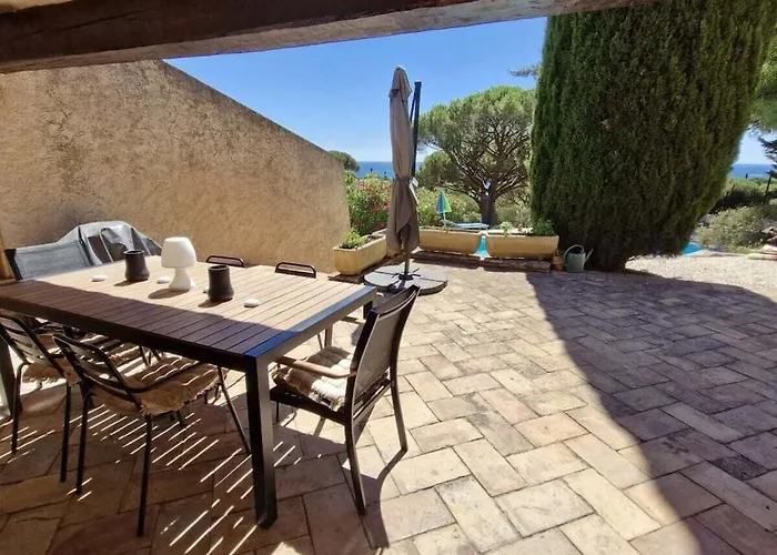 In Sainte Maxime With Swimming Pool Vila Sainte-Maxime