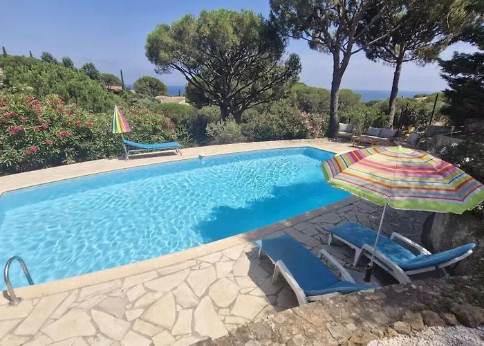 In Sainte Maxime With Swimming Pool Villa *