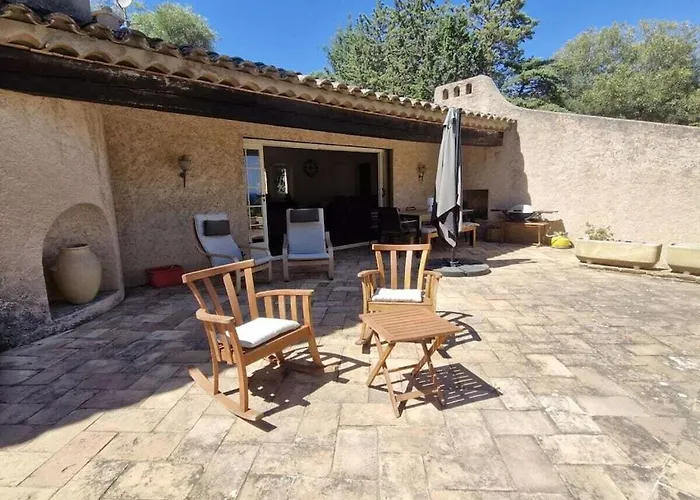 In Sainte Maxime With Swimming Pool Villa *